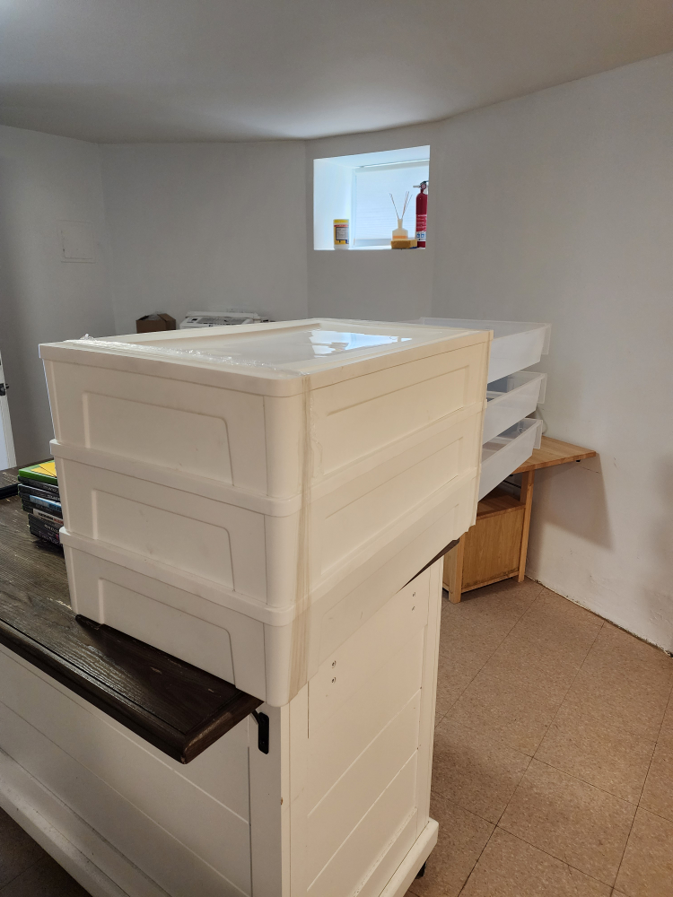 White Plastic 3-Drawer Storage Unit - photo 2