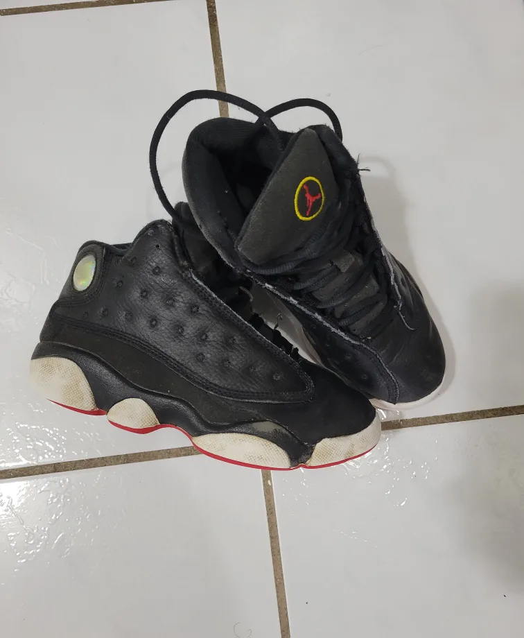 Jordan 13 retro playoffs - preschool kids 13C Authentic! thumbnail