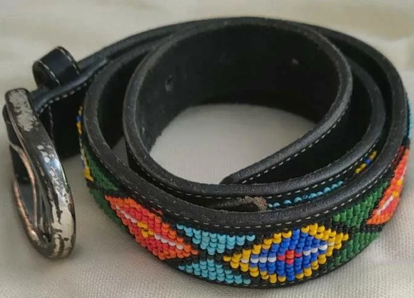 GAP Beaded Leather Belt - Size 28 thumbnail
