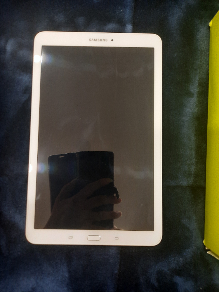 Samsung Galaxy Tab E 9.6" White, with Box - photo 2