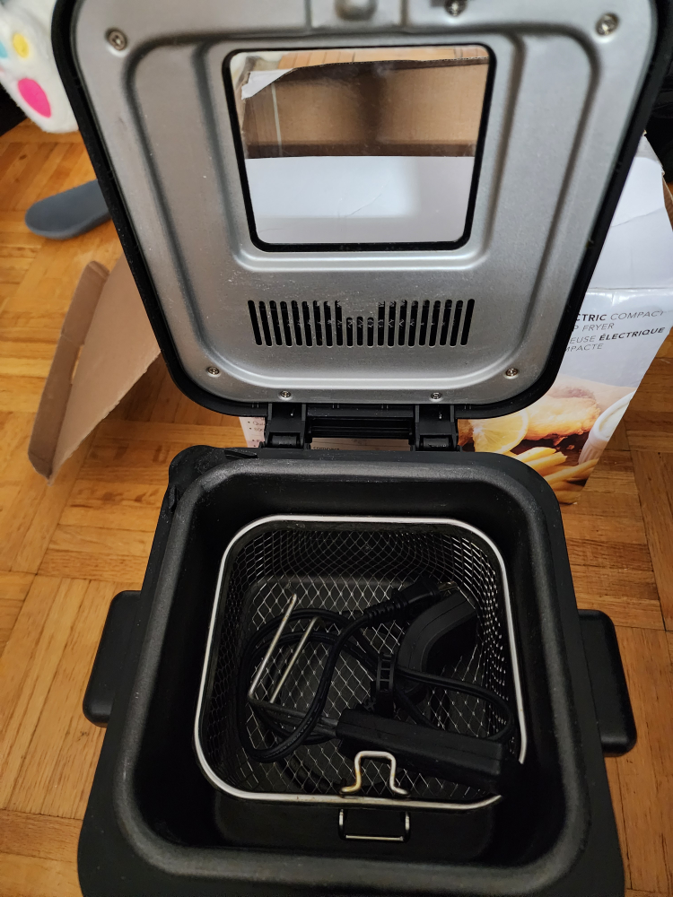 Heritage Electric Compact Deep Fryer 1.5L - New! - photo 4