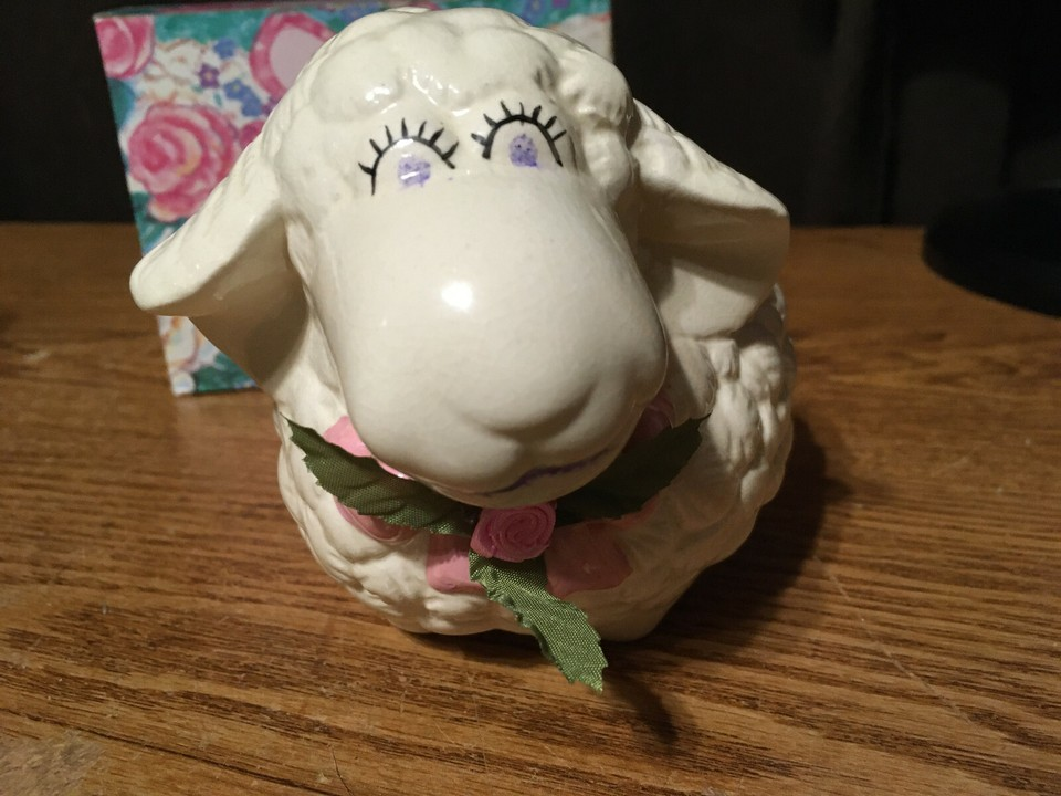 Hermitage Pottery Lamb Bank with Box - photo 4