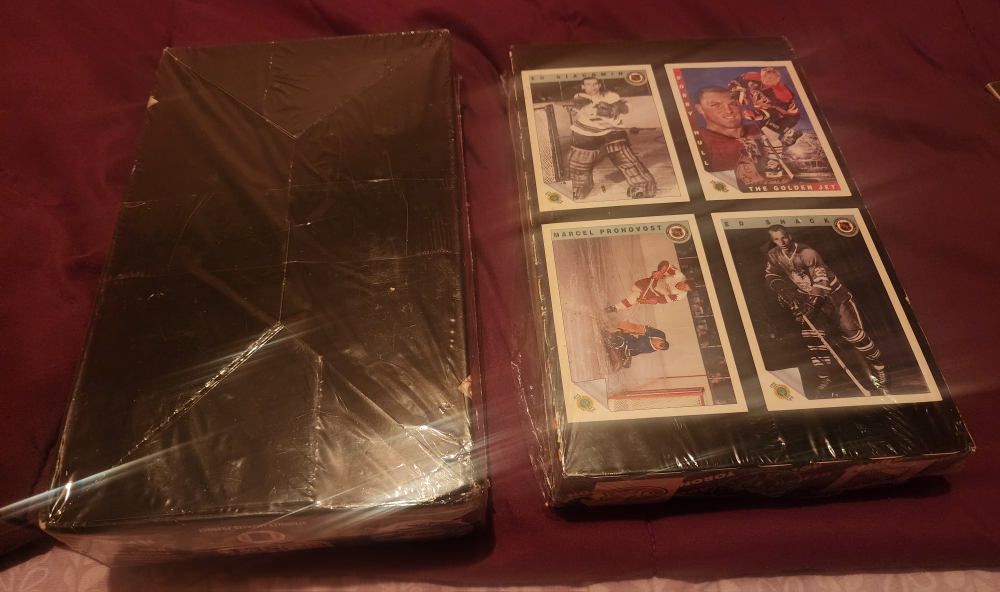 Vintage Hockey & Football Trading Cards - Sealed! CASH ONLY - photo 2