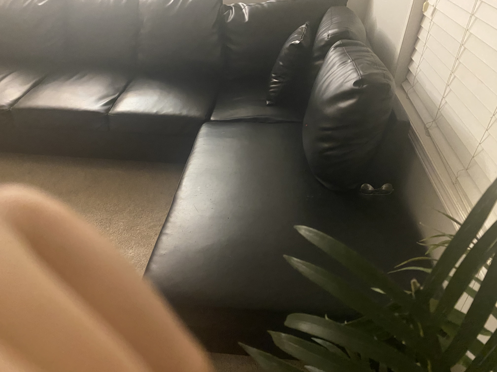 Black Leather Sectional Sofa - photo 3