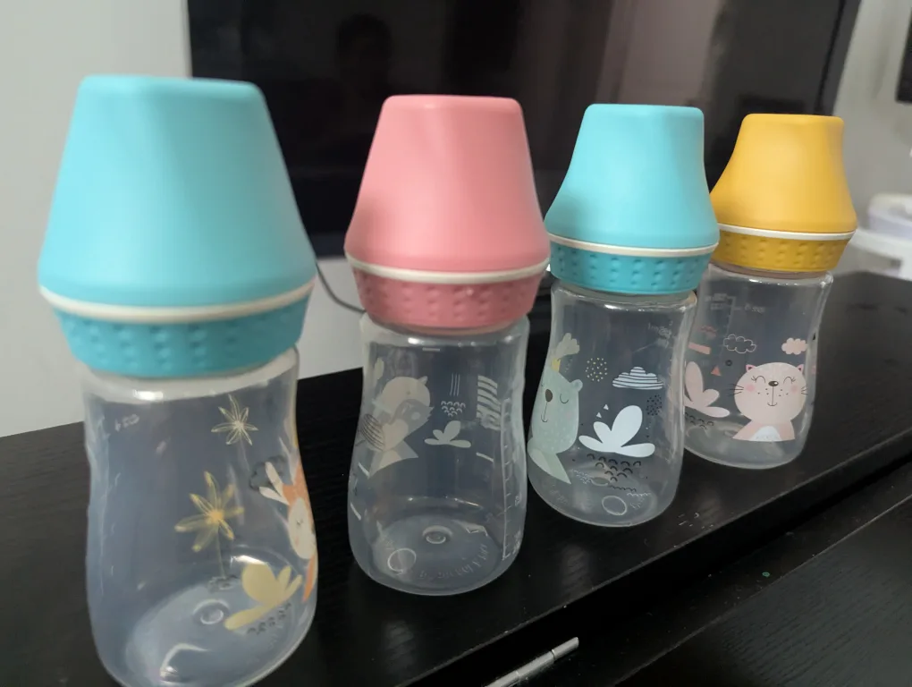 Tommee Tippee Baby Bottles - 4 Pack image indicator(2)