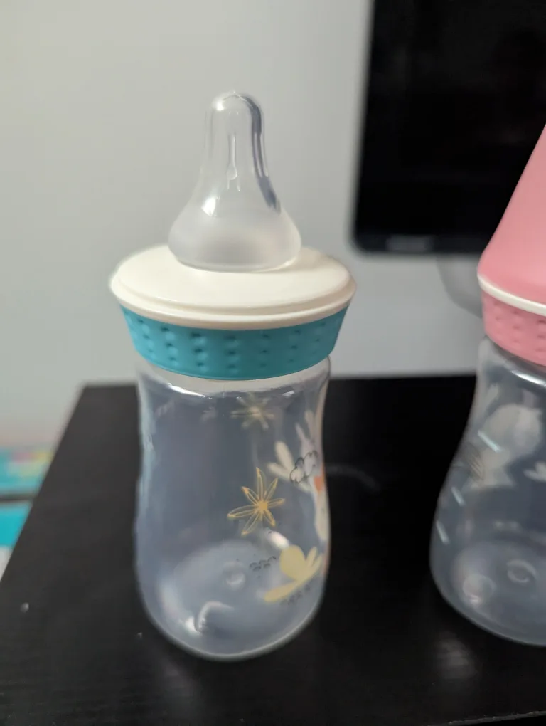 Tommee Tippee Baby Bottles - 4 Pack image indicator(3)