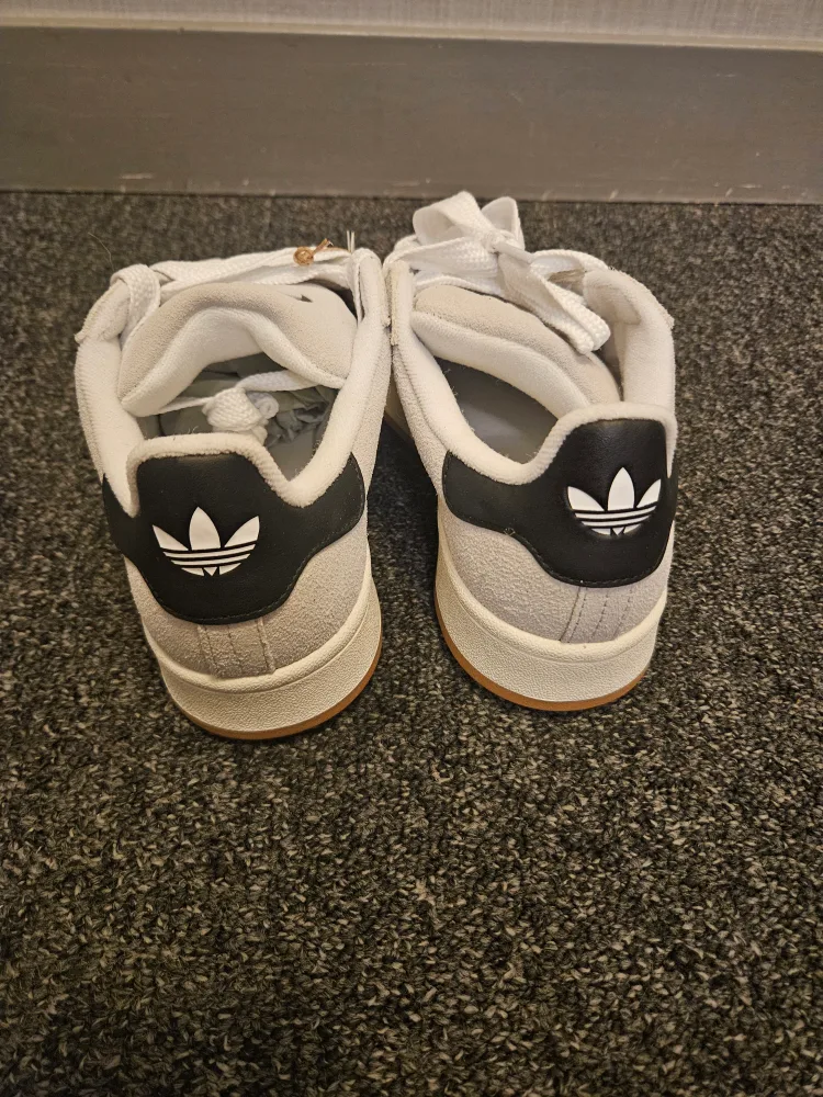 New Adidas Campus 00s W Shoes - Size 6.5 image indicator(2)