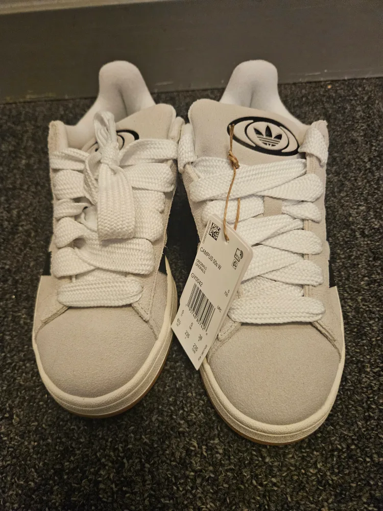 New Adidas Campus 00s W Shoes - Size 6.5 image indicator(5)