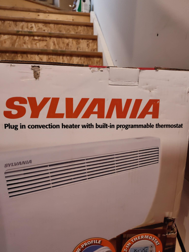Sylvania 1500W Convection Heater - New in Box - photo 4