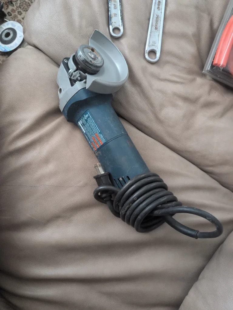 Bosch Angle Grinder thumbnail