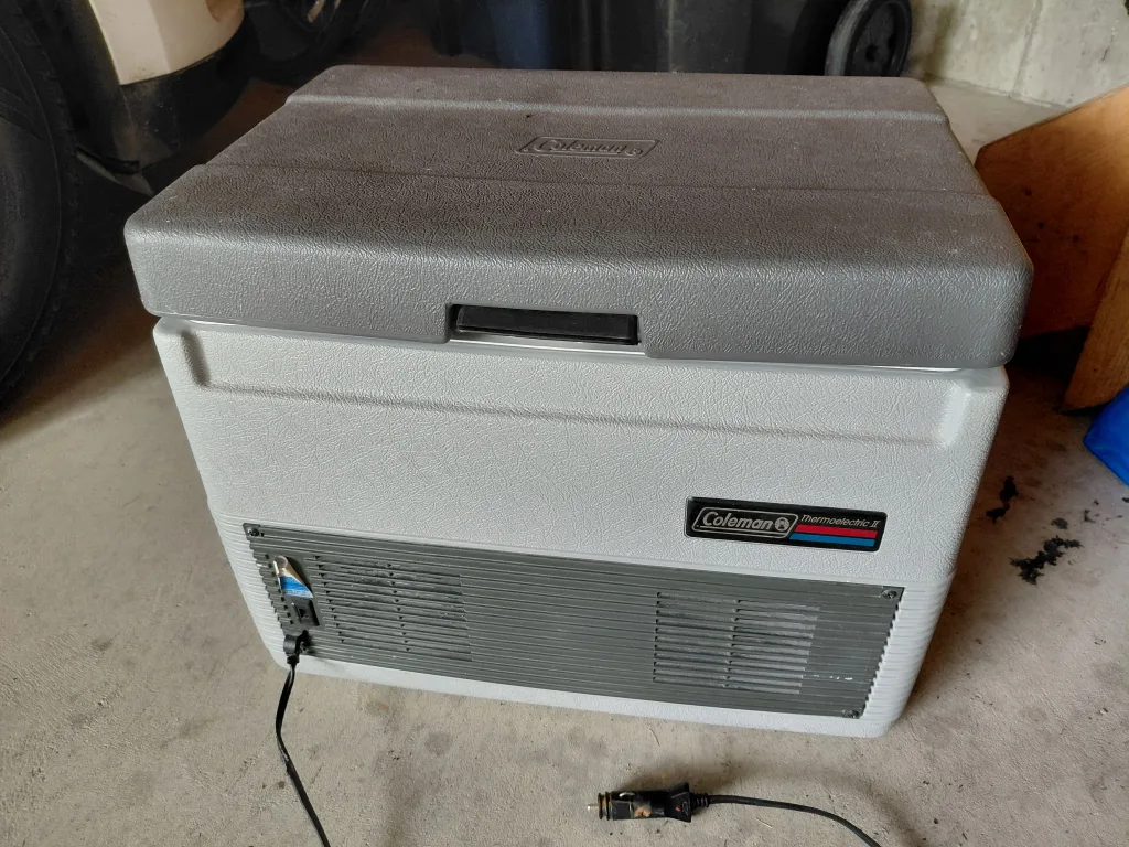 Coleman Thermoelectric Cooler image indicator(3)