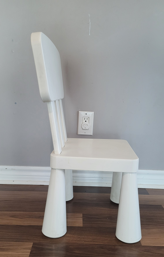 IKEA Mammut White Children's Chair - photo 3