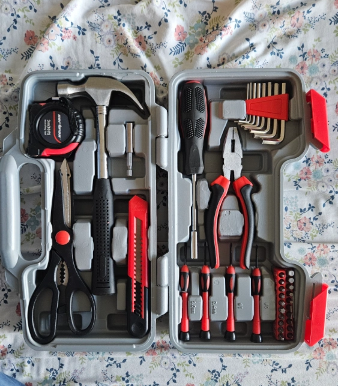 39 Piece Tool Kit - Cartman