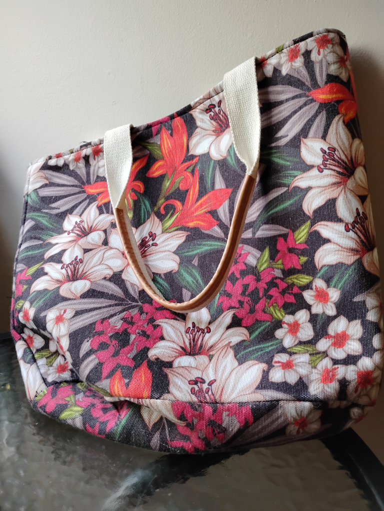 New Floral Print Tote Bag