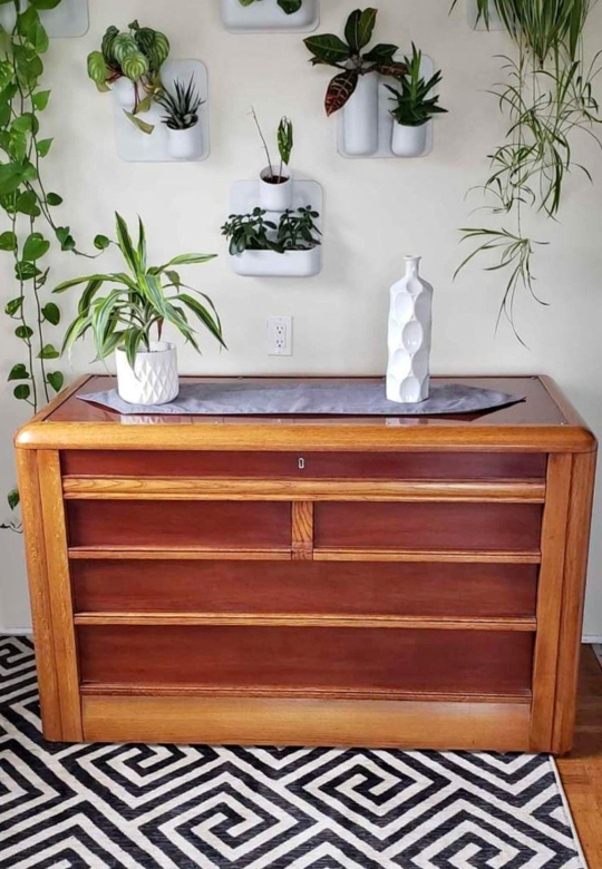 Designer Ralph Lauren Mahogany 5 Drawer Dresser