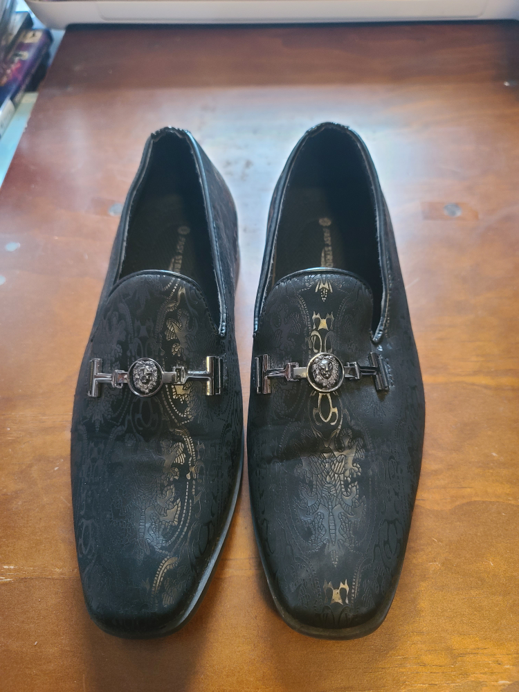 Easy Strider Black Loafers (Size 8)
