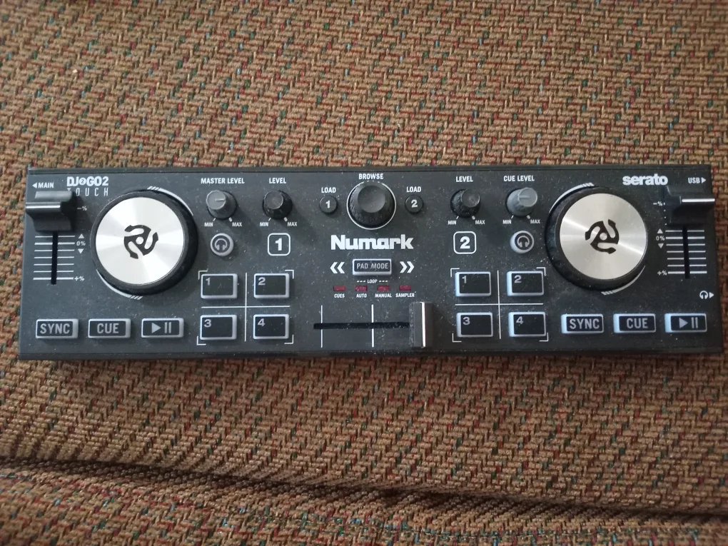 numark dj2go2🧡 thumbnail