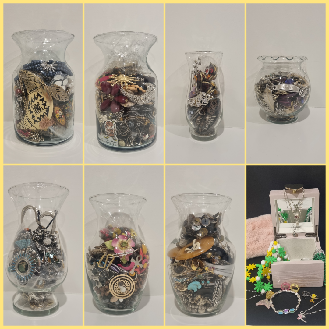Bulk Lot of Assorted Jewellery - photo 2