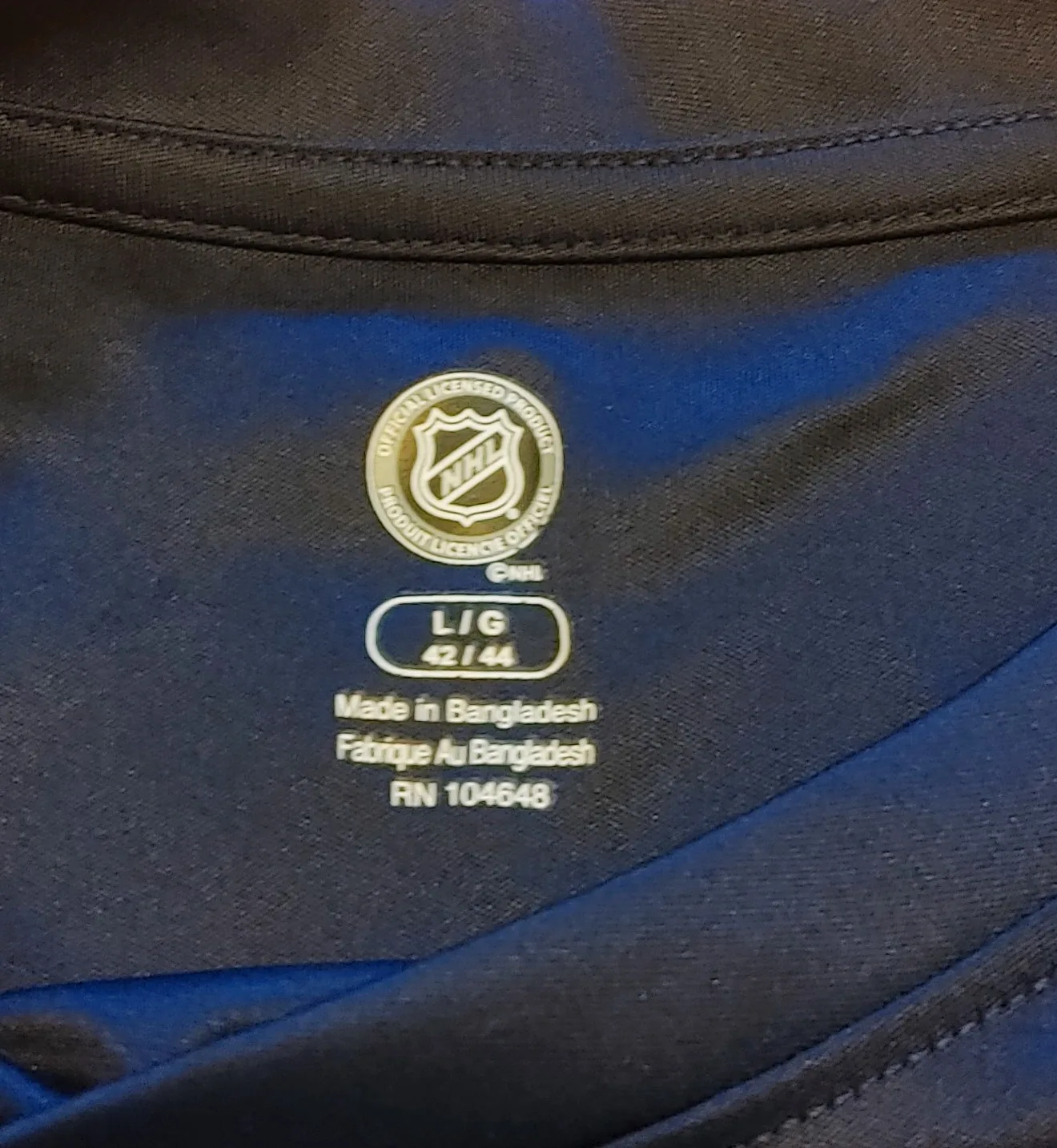 Toronto Maple Leafs NHL Long Sleeve - Size L image indicator(3)