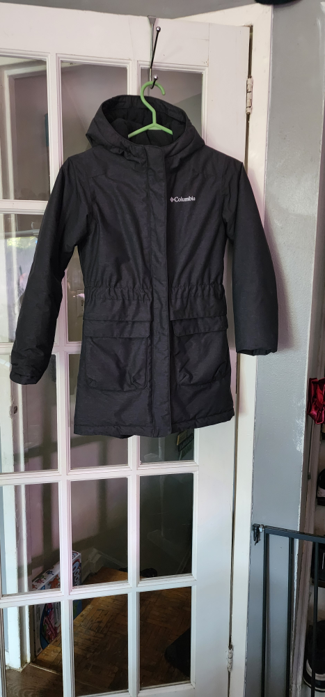 Girls Columbia Sportswear Jacket - Size M (10/12)