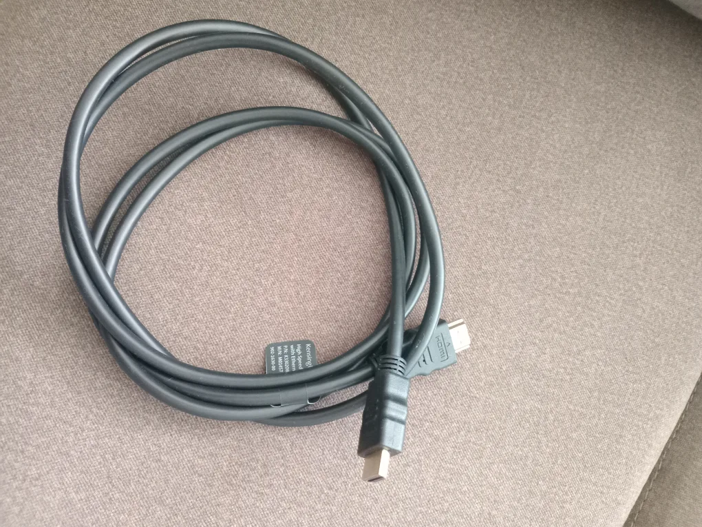 VGA, USB, HDMI Cables image indicator(3)