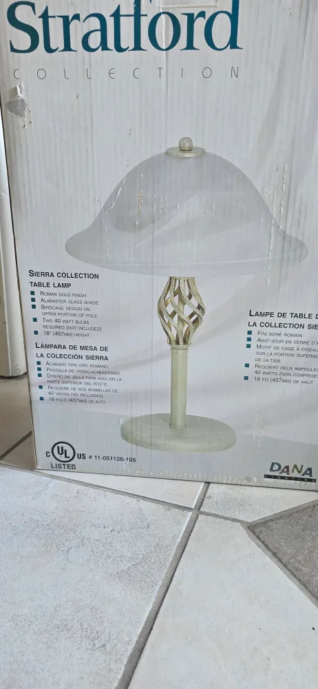 Stratford Sierra Collection Table Lamp image indicator(3)