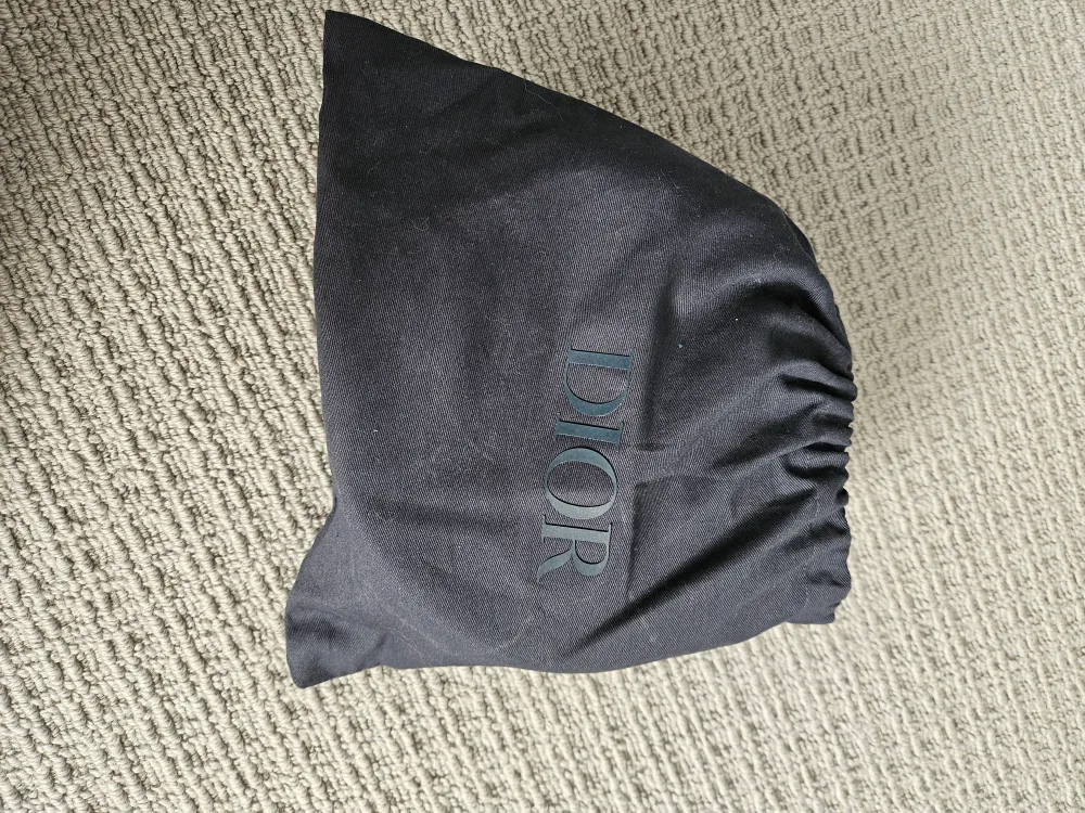 Stone Island x Dior bag image indicator(2)