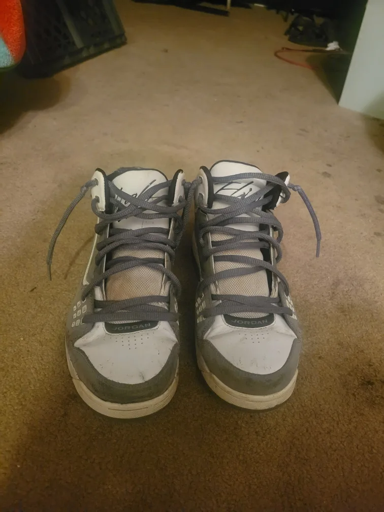 Jordan Flight 23 Grey/White Sneakers image indicator(5)