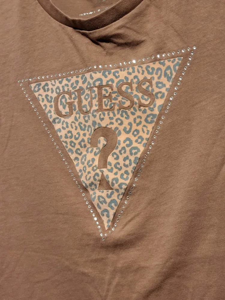 Guess Bundle Of 2 Size 12 Girl Shirts image indicator(3)
