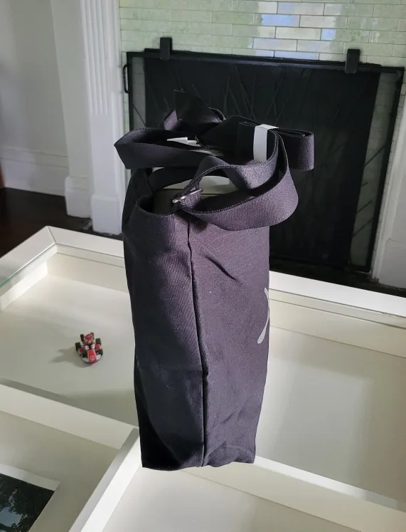 New Uniqlo Kaws + Warhol Tote Bag From Japan image indicator(3)