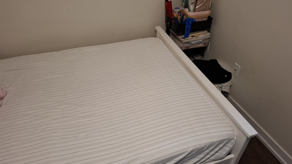 IKEA Hemnes White Bed Frame and mattress - photo 2
