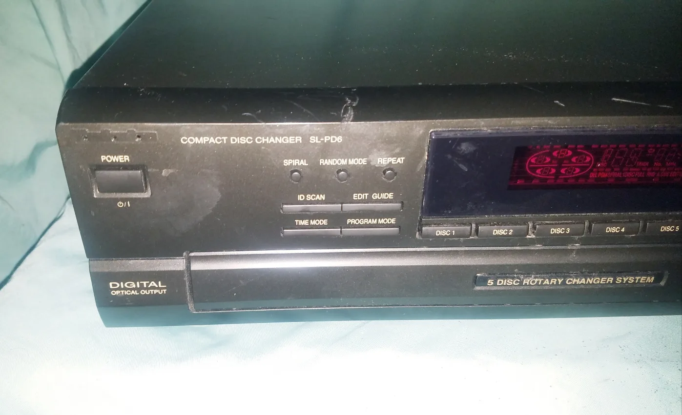 Technics SL-PD6 5-Disc CD Changer Audio Player image indicator(3)