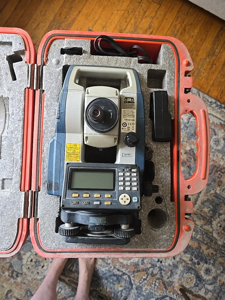 Sokkia CX-105 Total Station with Case - photo 2