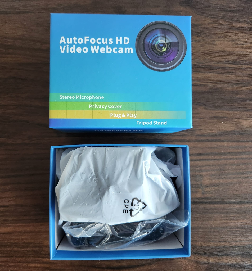 AutoFocus HD Video Webcam - Only used once - photo 2