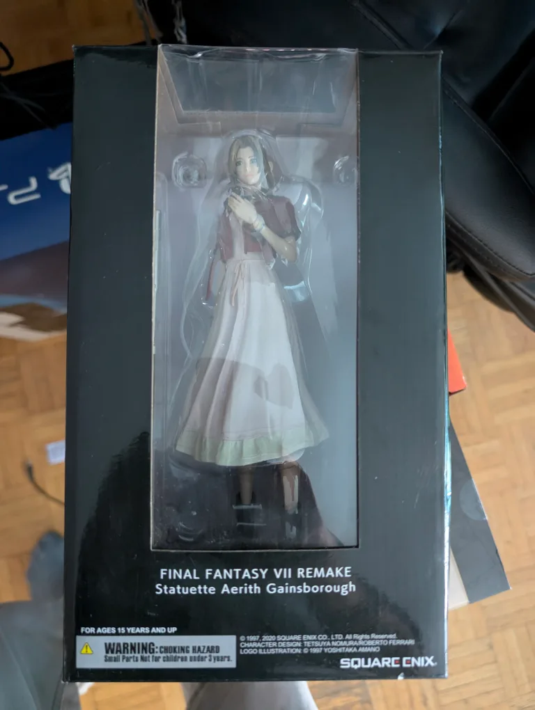 Final Fantasy VII Aerith Gainsborough Statuette thumbnail