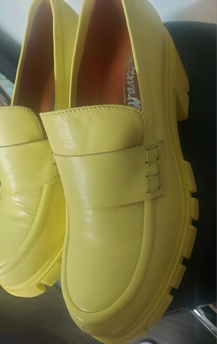 L'intervalle Yellow Leather Loafers - Size 10 Brand New thumbnail