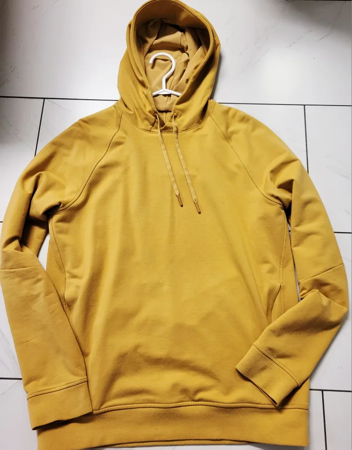 Lululemon Hoodie Medium image indicator(4)