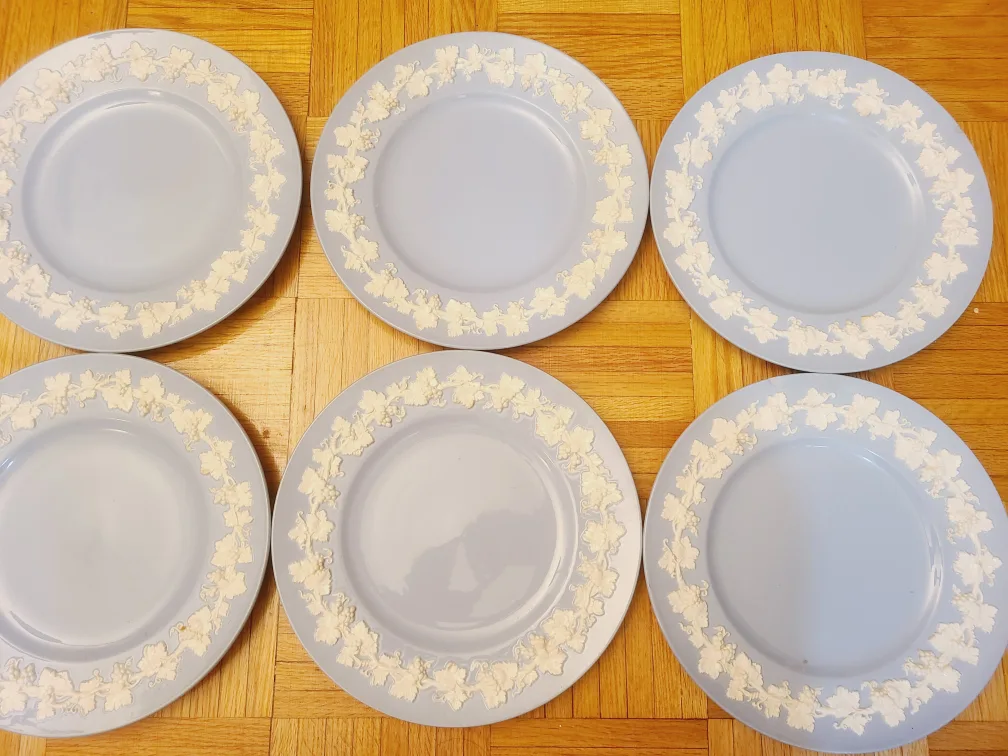Wedgwood Blue Dinner Plates - Set of 6-2 are FREE thumbnail