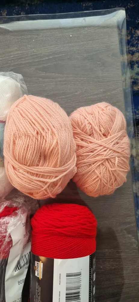 Multi Yarn Bundle! image indicator(4)