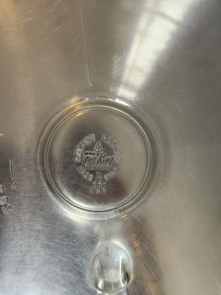 Anchor Hocking Fire King 8 Cup Mixing Bowl image indicator(3)