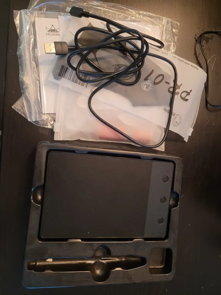 Huion H420 Graphics Tablet thumbnail