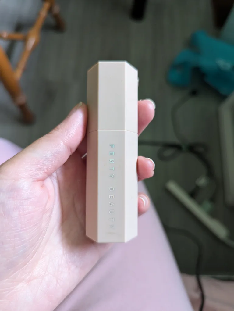 Fenty Beauty Match Stix - Starstruck thumbnail