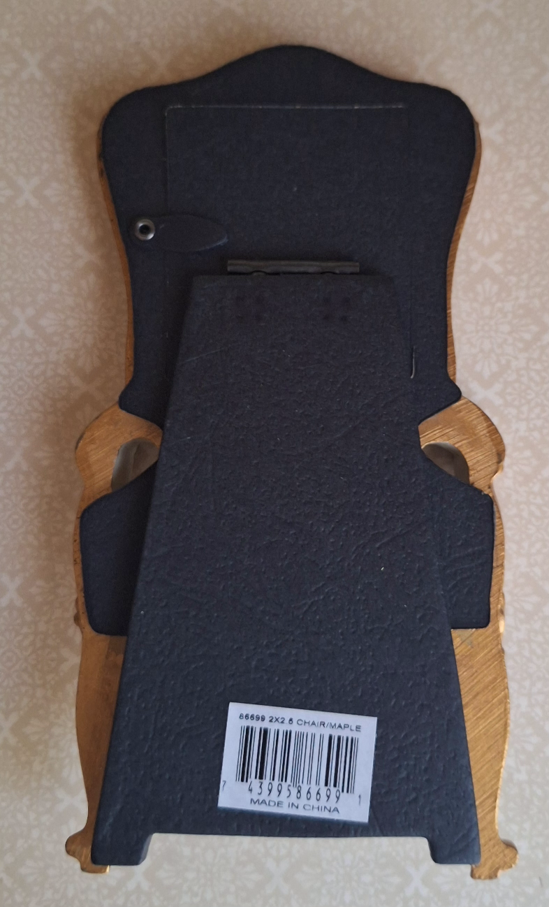 Chair Photo Frame, 2x2.5 - photo 4