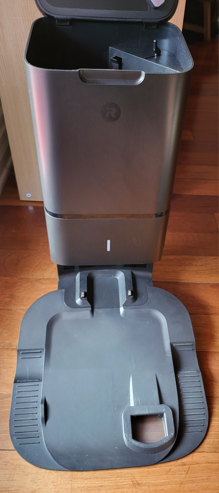 iRobot Roomba i3 Vacuum w/ Clean Base (Self-Emptying). - photo 4