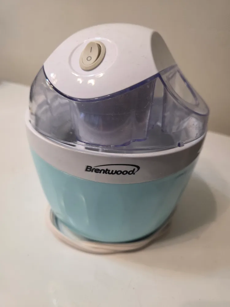 Brentwood Ice Cream Maker thumbnail