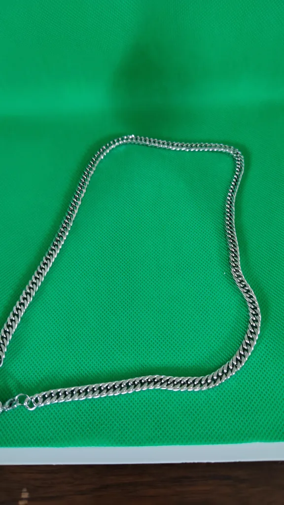 Silver Chain Necklace thumbnail