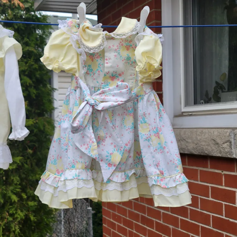 Vintage Style Baby Dress Set image indicator(4)