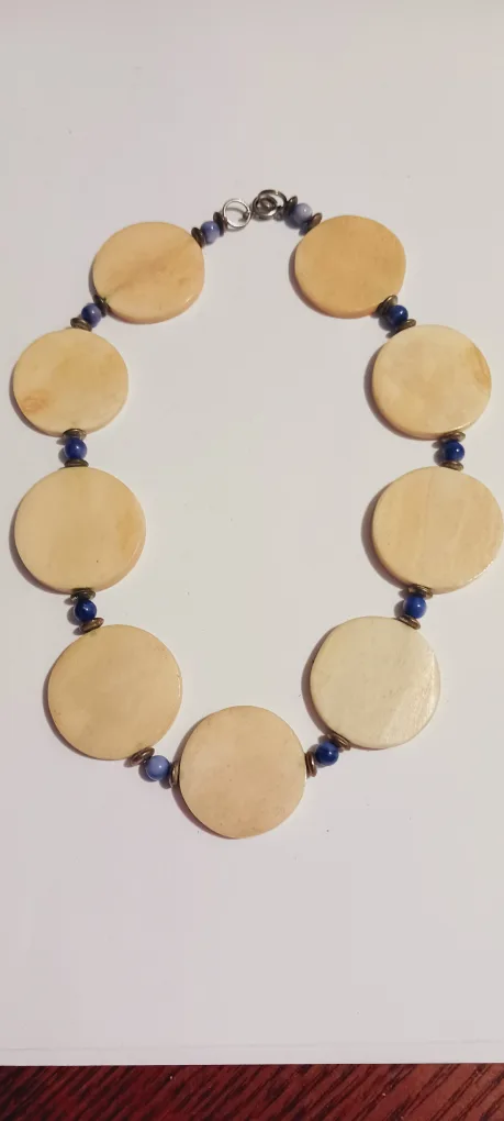 Beige Disc & Lapis Lazuli Beaded Necklace thumbnail