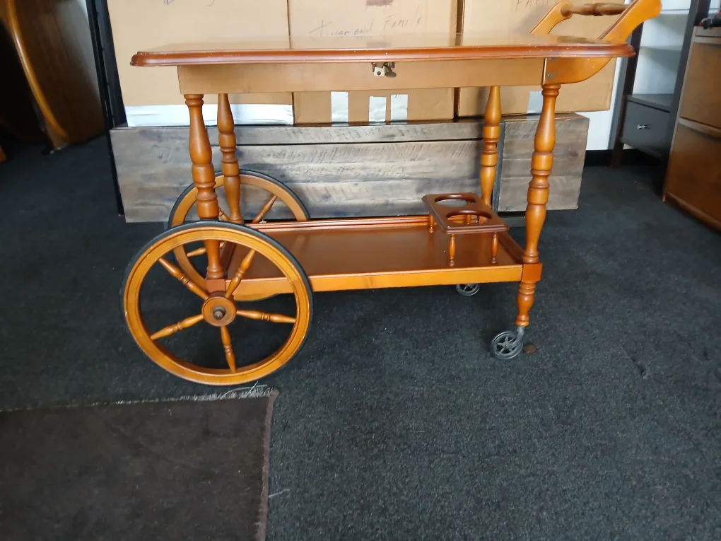 small folding table thumbnail