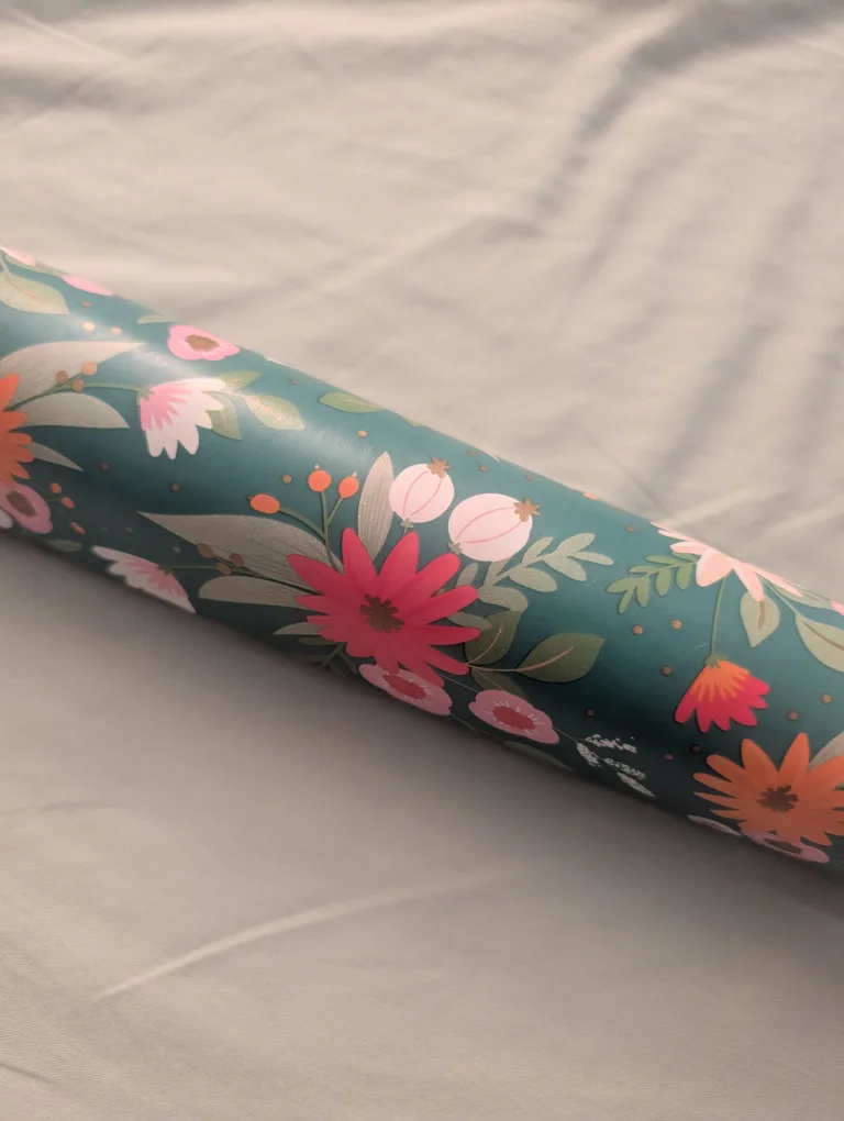 Floral Wrapping Paper Roll thumbnail